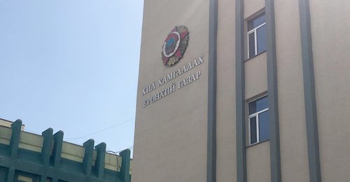 ХХЕГ: Зэвсгийн осол гаргасан алба хаагчийг нисдэг тэргээр авчирсан